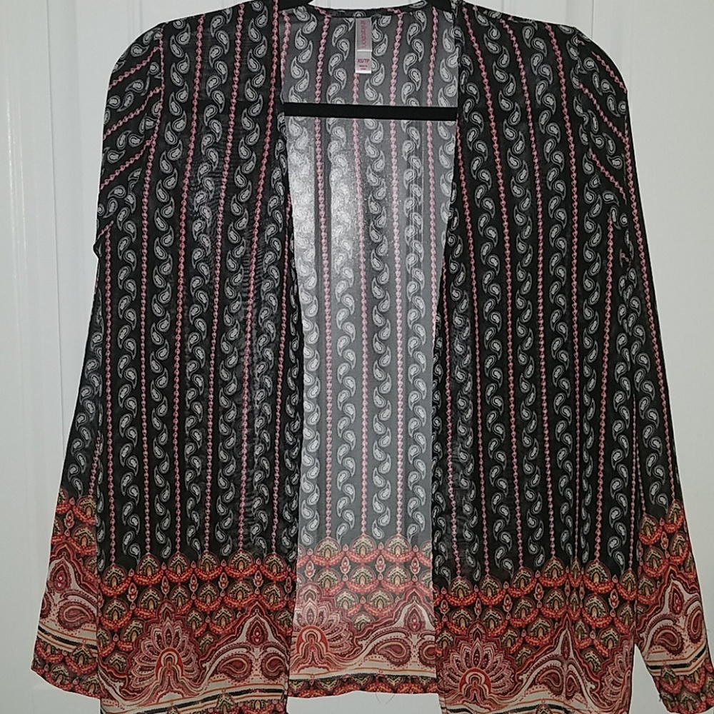 Xhiliration Kimono
